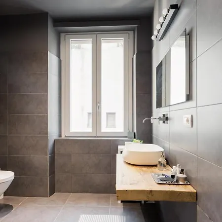 Apartment Green Shot - Garibaldi Area Milan